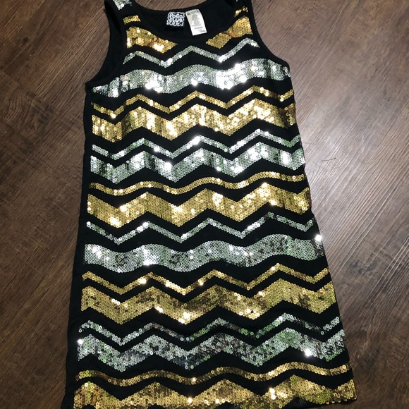 Pogo Club of NY Other - Holiday Dress Sequins Girls Gold Silver Size 10-12